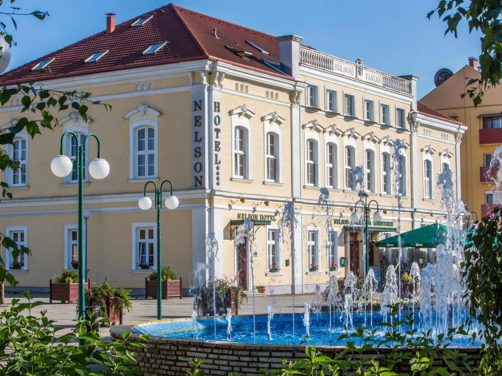 Nelson Hotel Hajdúszoboszló 외부 사진